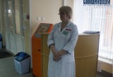 В некоторых поликлиниках Вологодской области пациентов теперь встречают администраторы
