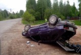 В Вологодской области пьяный лихач, уходя от погони, покалечил своих пассажиров 