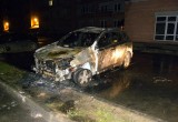 В Вологде сожгли внедорожник Toyota RAV 4