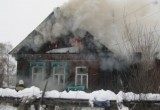 Пожар оставил без крыш над головой две семьи