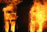 Сотрудник вневедомственной охраны Росгвардии вытащил женщину из горящего дома