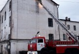 В Вологодской области злоумышленники сожгли здание бывшей районной больницы