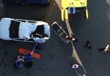 В Вологде мужчина упал с девятого этажа на крышу легковой иномарки