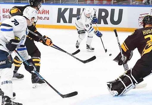 Хоккейная «Северсталь» разгромно проиграла московскому «Динамо»
