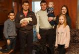 Мэру Вологды на Рождество подарили щенка лабрадора