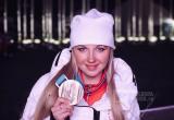 Вологодская лыжница  Анна Нечаевская  подарила своей школе снегоход и лыжи 