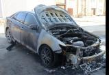 В Череповце сожгли новую Тойоту Камри (ФОТО) 