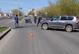 Женщина - мотоциклистка на «Хонде» травмирована  из-за ошибки  водителя внедорожника «Тойоты»