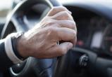 Причина  скоропостижной смерти неизвестна: пожилой водитель умер за рулем в Череповце