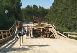 В Тарногском районе построили переправу вместо развалившегося моста