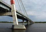 В Череповце 16-летних подростков сняли с Октябрьского моста