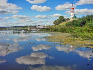 Берег реки Сухоны, Вологда