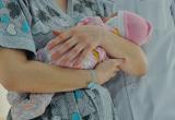 Вологжанка купила новорожденную девочку у молодой девушки из Пскова