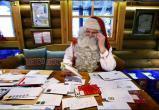 Сотрудники Почты России помогли юным вологжанам написать письмо главному волшебнику зимы – Деду Морозу