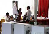 92 человека в Индонезии подсчитывали голоса на выборах, переутомились и умерли