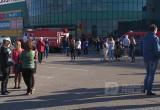 Вологодские ТЦ подверглись немедленной эвакуации: поступил звонок об их минировании