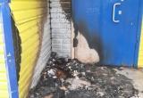 В Бабаевском районе во время пожара возле магазина продавец получила ожоги