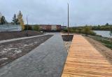 На Затоновском берегу в Вологде завершается монтаж деревянного настила
