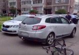 6-летний житель Вологодской области взял на таран иностранный автомобиль