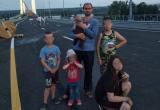 В Вологодской области семья с пятью детьми усыновит пятерых сирот, родители которых погибли в ДТП