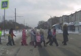 Куда смотрит ГИБДД? В Вологодской области «урок ПДД для детей» шокировал очевидцев