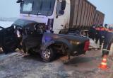 В Вологде водитель грузовика МАЗ не оставил шансов на выживание 37-летней вологжанке в китайском пикапе