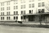 Старая Вологда. Пединститут перед открытием памятника Маяковскому. 1972 год