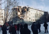 В Мурманске взорвался дом: обрушились три этажа, погиб один человек (ВИДЕО, ФОТО)