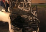 500 тысяч рублей ущерб от короткого замыкания и сгоревшей иномарки в Череповце (ФОТО) 