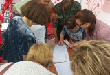 Череповчане собирают подписи за отзыв "антинародных депутатов" из ЗСО (ФОТО) 