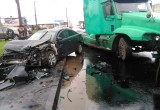 В Череповце пострадали люди: Тягач разметал легковушки по дороге (ФОТО) 