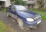В Череповецком районе горе-угонщик не смог завести машину, а украл из нее банковские карты владельца (ФОТО)  
