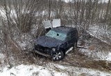 Страшная лобовая авария на трассе под Череповцом: Две машины в кювете (ФОТО)