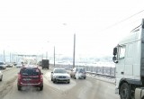 Из-за аварии на Октябрьском мосту вологжане оказались в долгой "пробке" (ФОТО) 