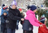 Гуляния в Бабаево: Дед Мороз, Снеговик и все, все, все