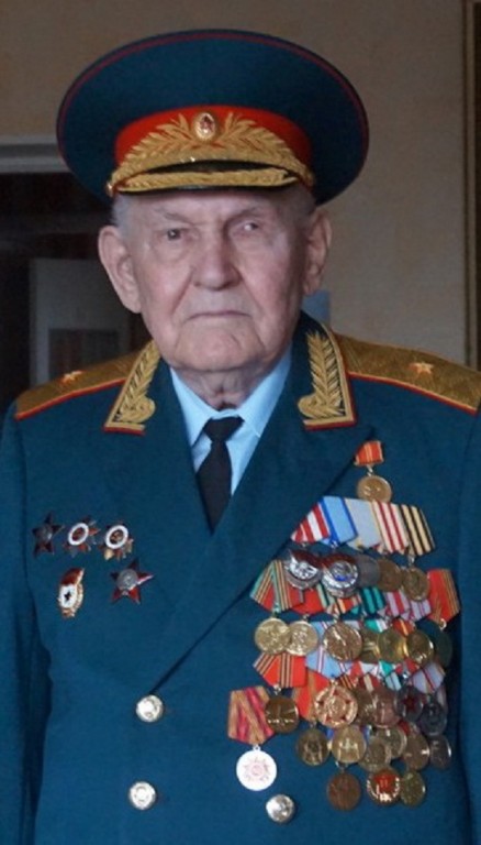 2018 год. Фронтовик, генерал – майор Василий Коровкин