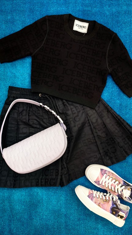152023MARTINISIBOUTIQUE