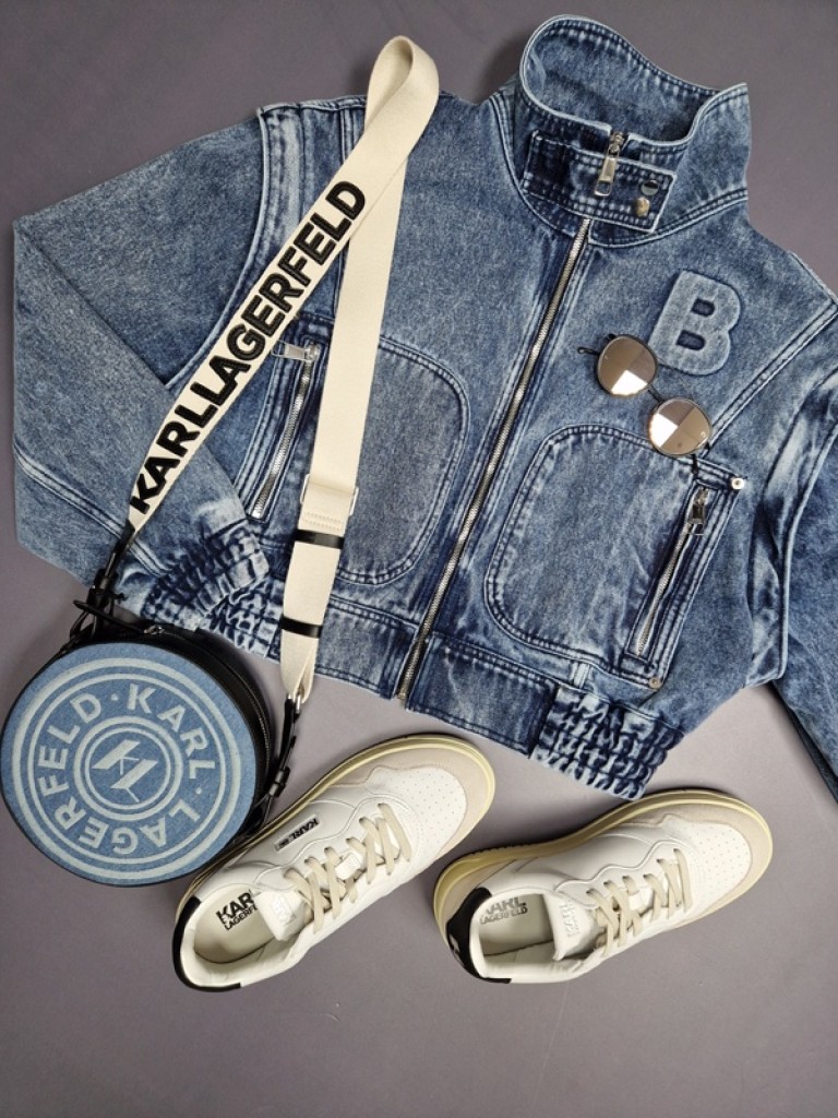 152023MARTINISIBOUTIQUE