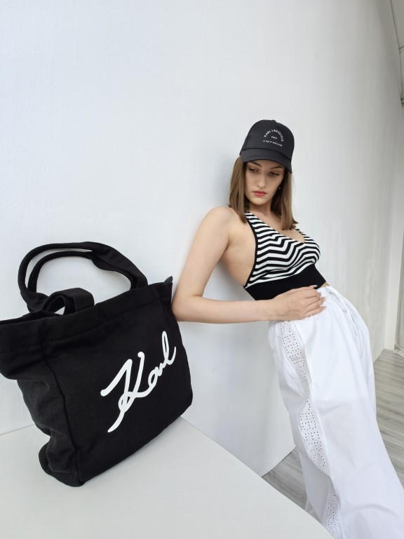 MARTINISIBOUTIQUE