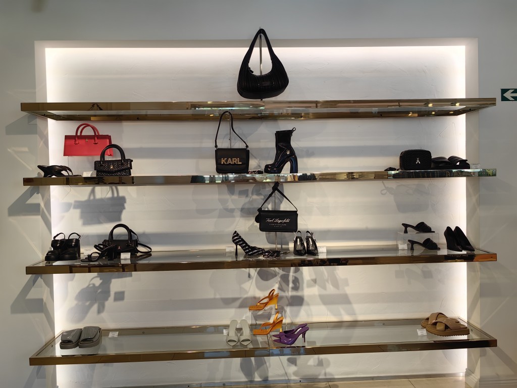 MARTINISIBOUTIQUE