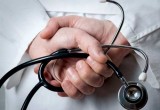 Зарплаты врачей и медработников в Вологодской области снижаются
