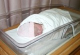 В Вологде женщине пришлось рожать без помощи медиков на грязном полу в душевой больницы