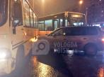 Последствия ледяного дождя в Вологде: утром, 24 ноября произошло несколько аварий 