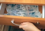 Череповчанин воровал деньги жильцов ТСЖ и за это получил условный срок