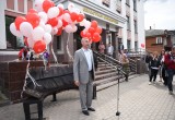 «Журналистская» скамья в виде пера появилась в Вологде