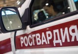 В Вологде задержали двух воров, тащивших по улице батарею