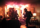 Двое детей отравились угарным газом во время пожара в Соколе