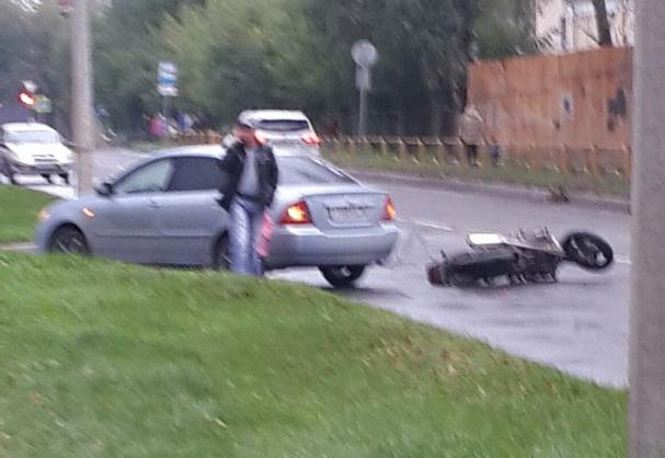 В Череповце утром сбили мотоциклиста