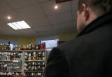 Парочка молодых людей намеревались «свистнуть» виски из магазина Череповца