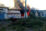 Бывший споркомплекс «Труд» в Вологде тушили 30 пожарных  (ВИДЕО, ФОТО)